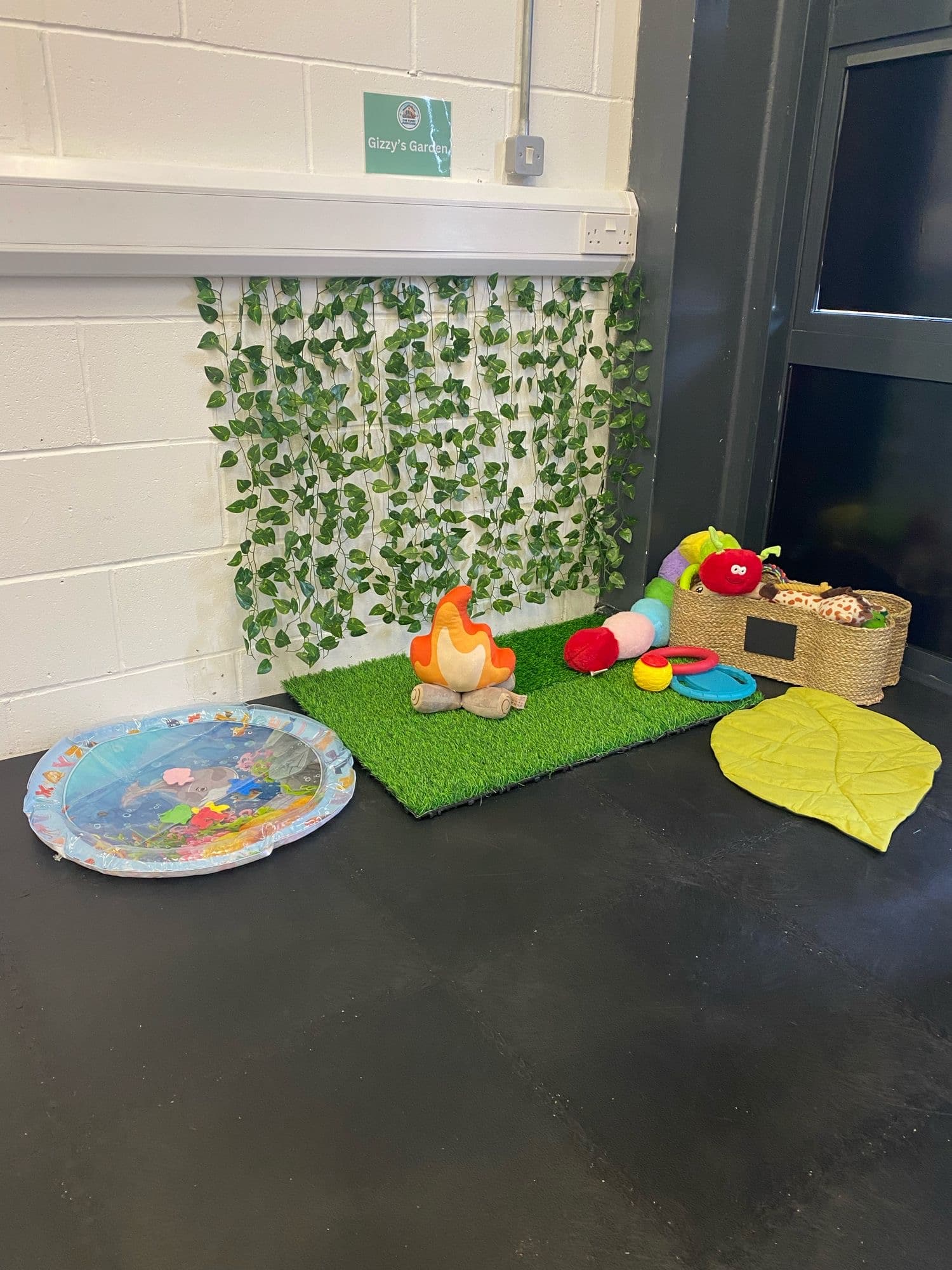 Play zone 3- Gizzy's Garden